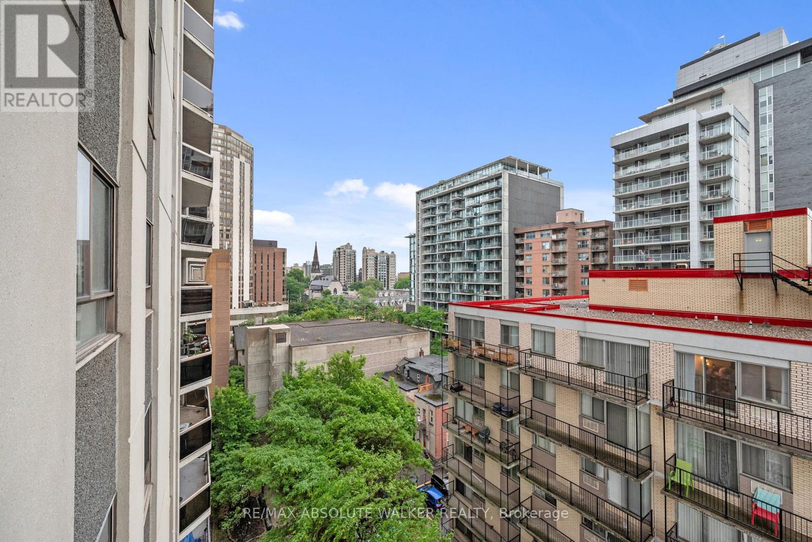 2 Bed, 2 Bath House for Sale in Ottawa – 1007 – 470 LAURIER AVENUE W, Ottawa – MLS# X13480160 - Image 15