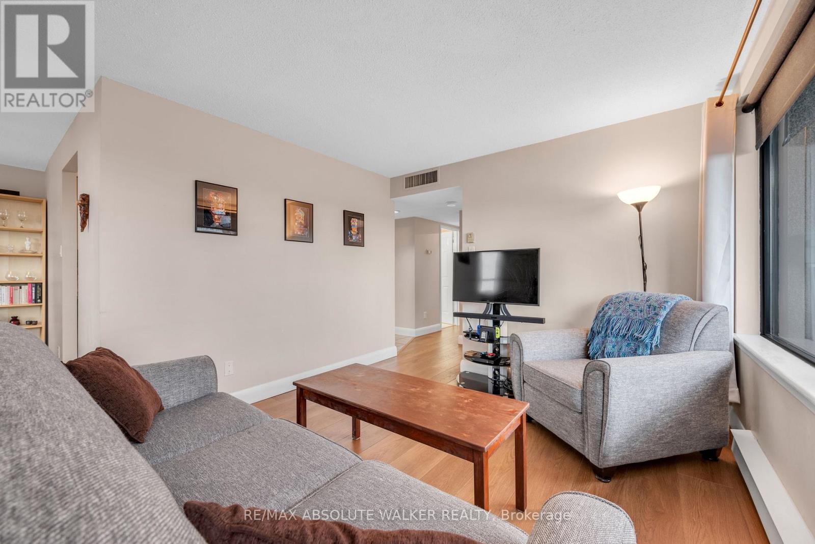 2 Bed, 2 Bath House for Sale in Ottawa – 1007 – 470 LAURIER AVENUE W, Ottawa – MLS# X13480160 - Image 6