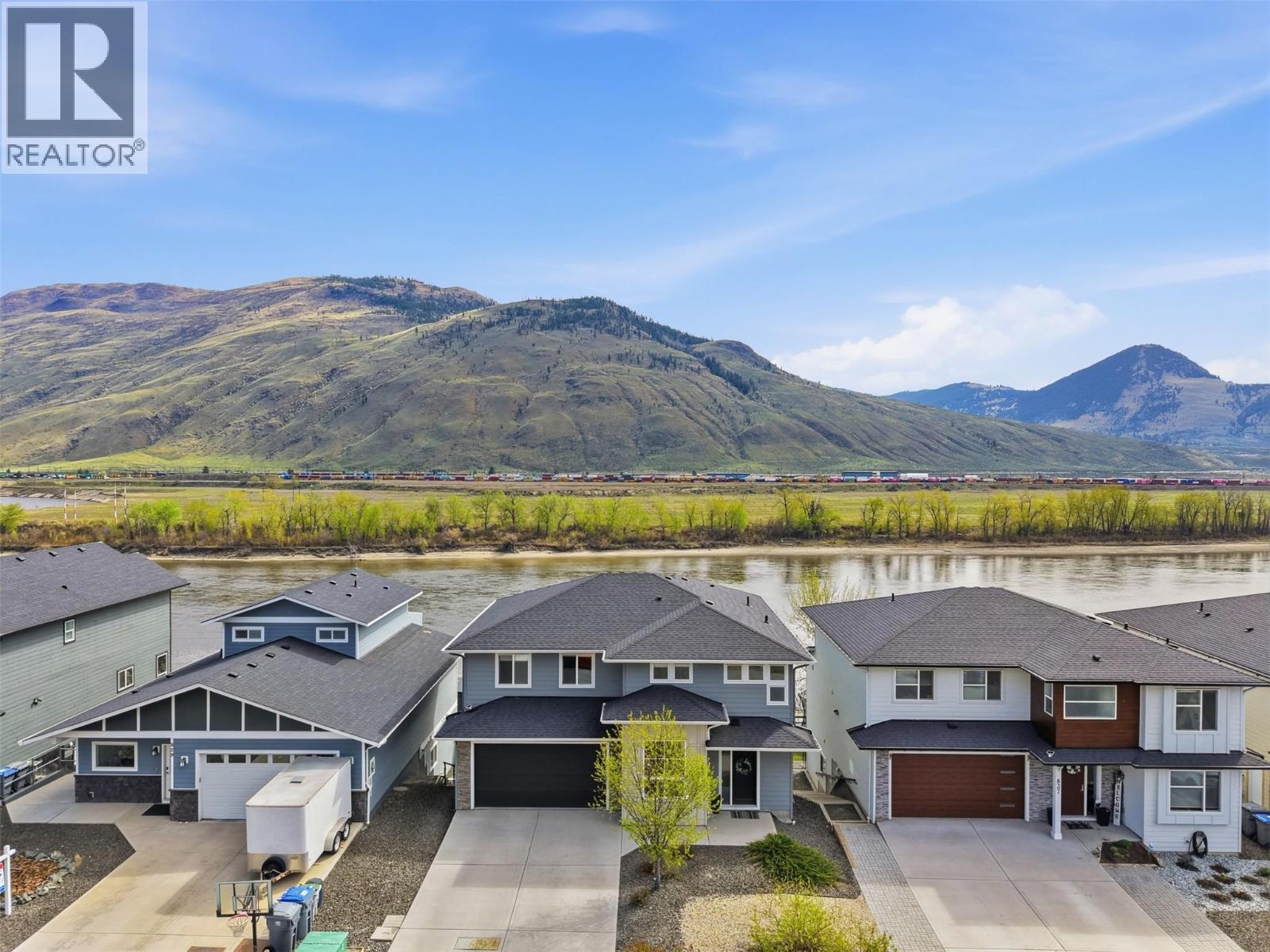 833 Woodrush Drive, Kamloops — photo 3