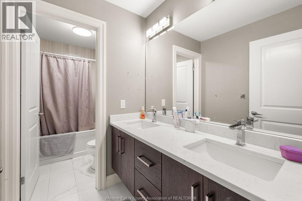 969 WESTWOOD DRIVE - 34