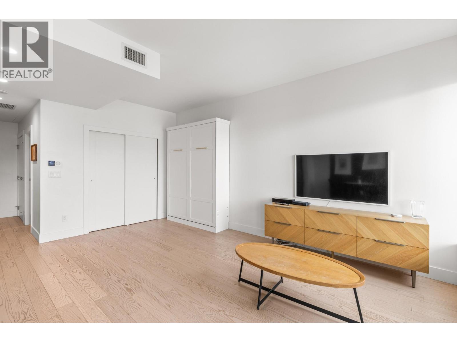 #909 1191 Sunset Drive - 16