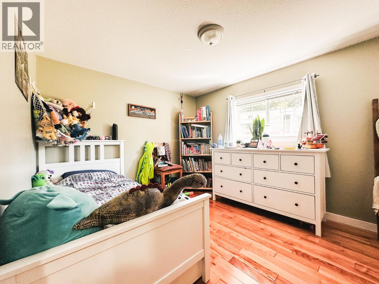 7851 BREWER Avenue, Burns Lake