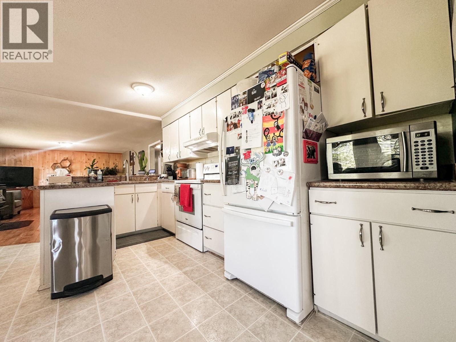 7851 BREWER Avenue, Burns Lake