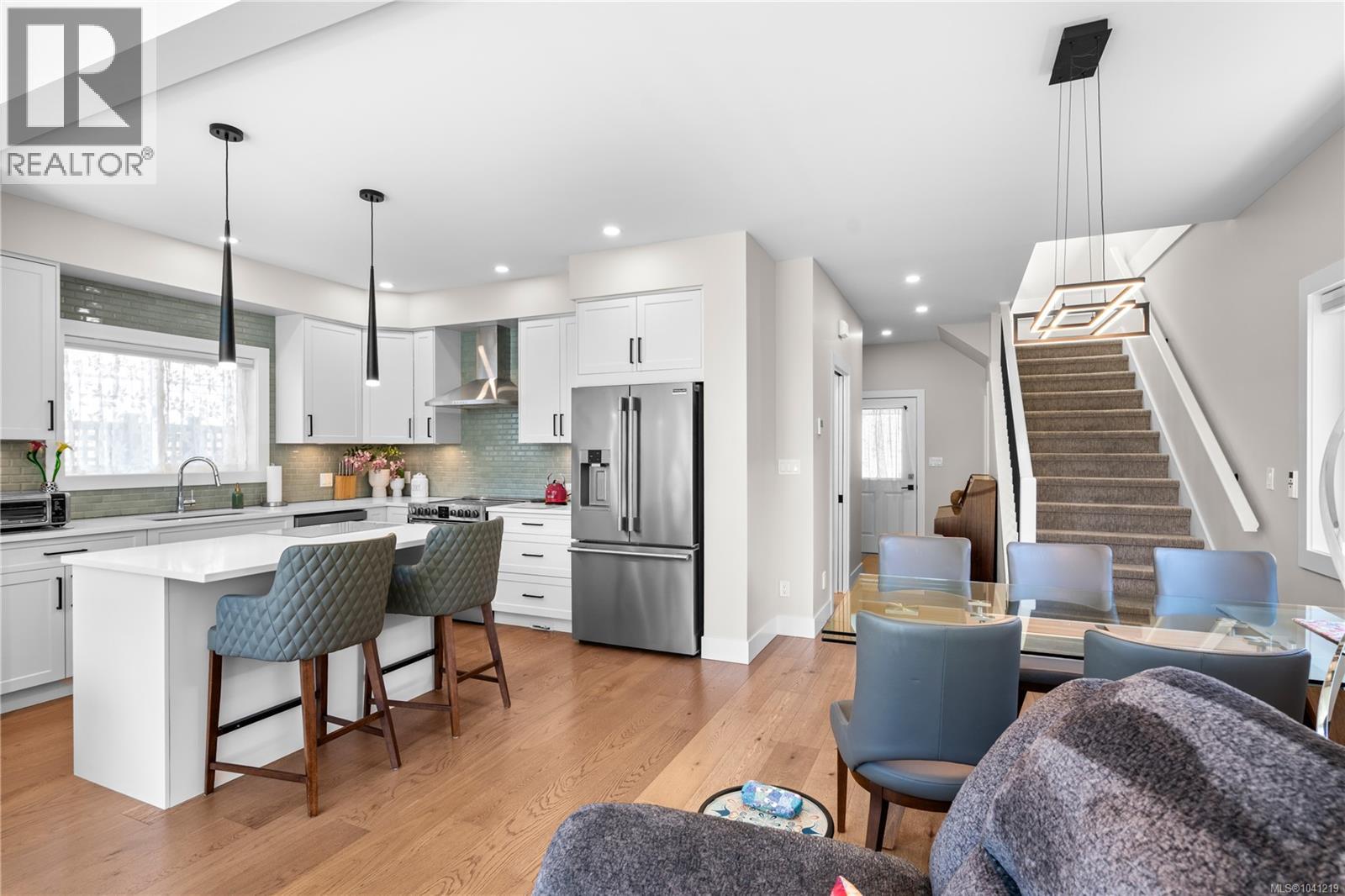 1183 Marchant Rd, Central Saanich