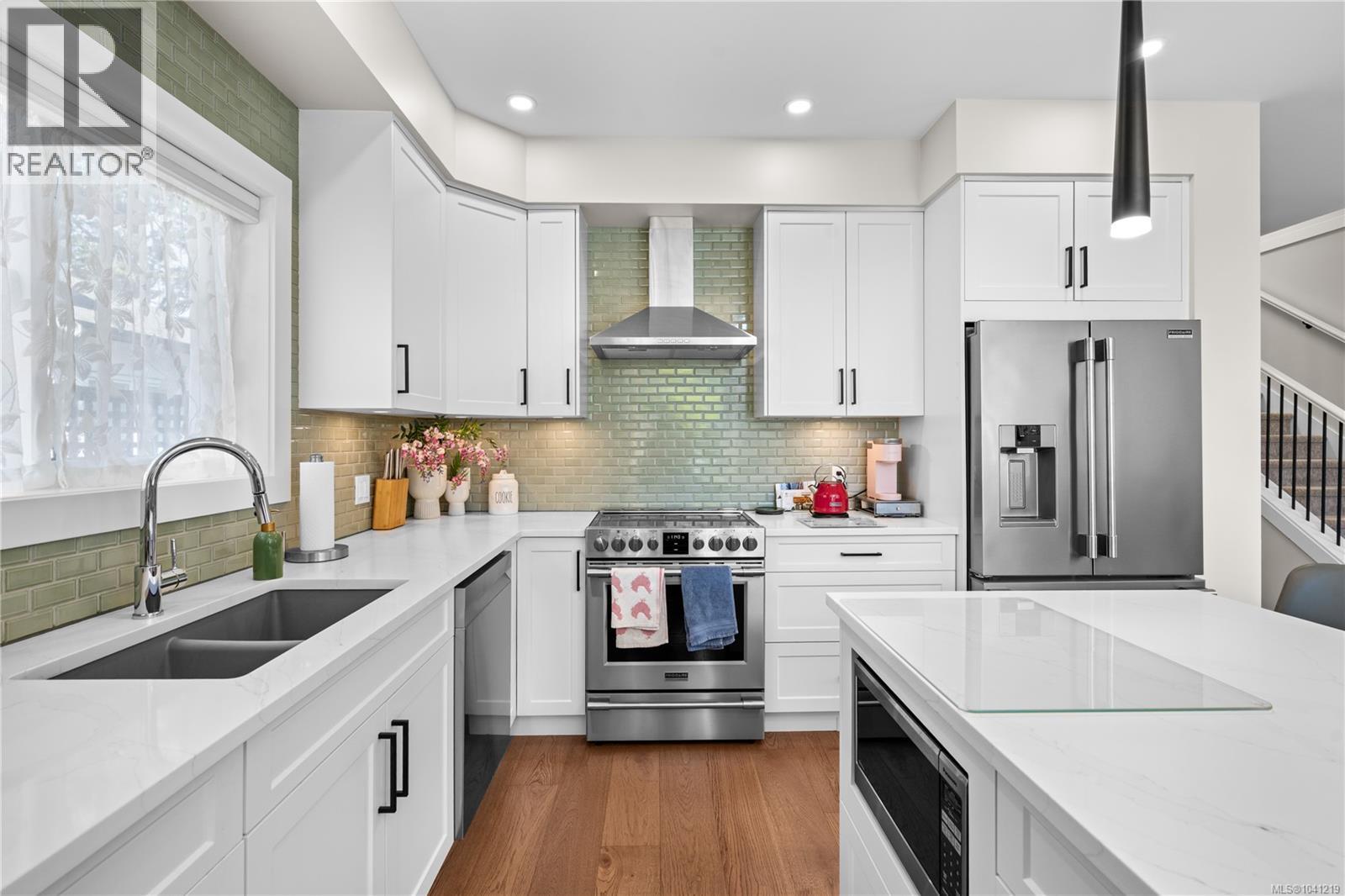 1183 Marchant Rd, Central Saanich