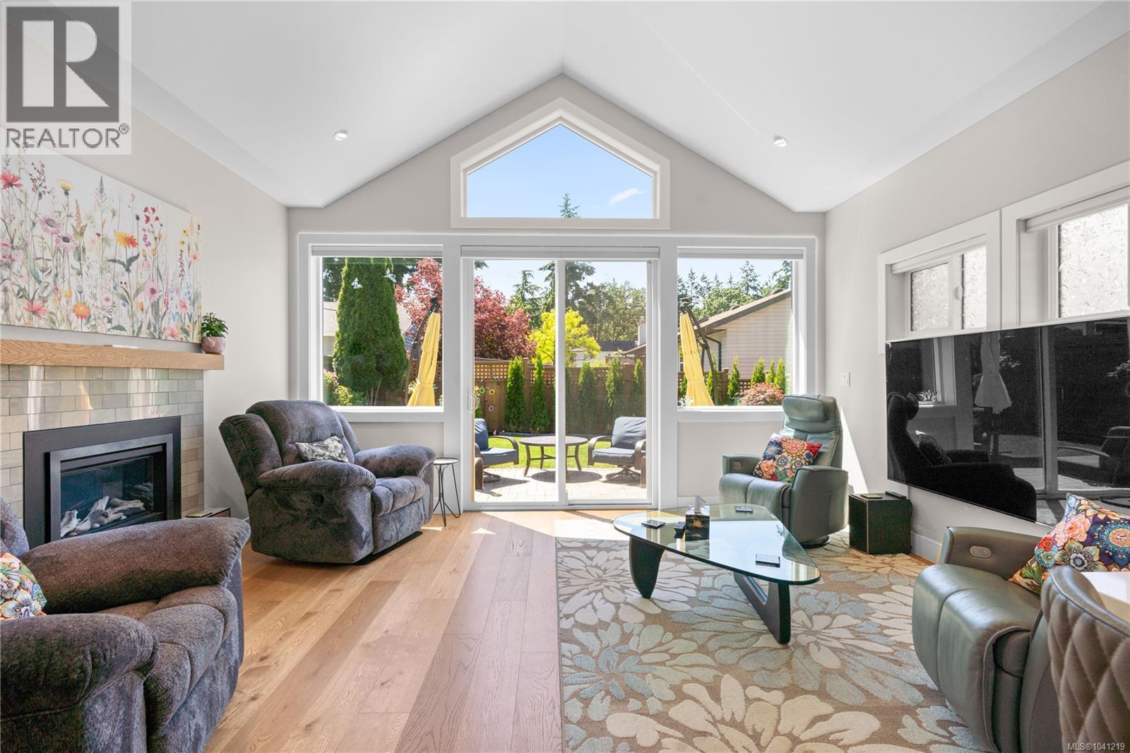 1183 Marchant Rd, Central Saanich