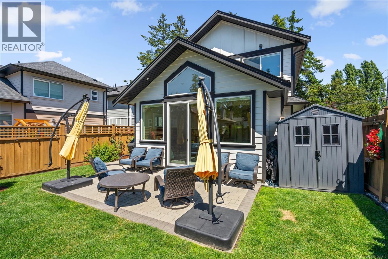 1183 Marchant Rd, Central Saanich