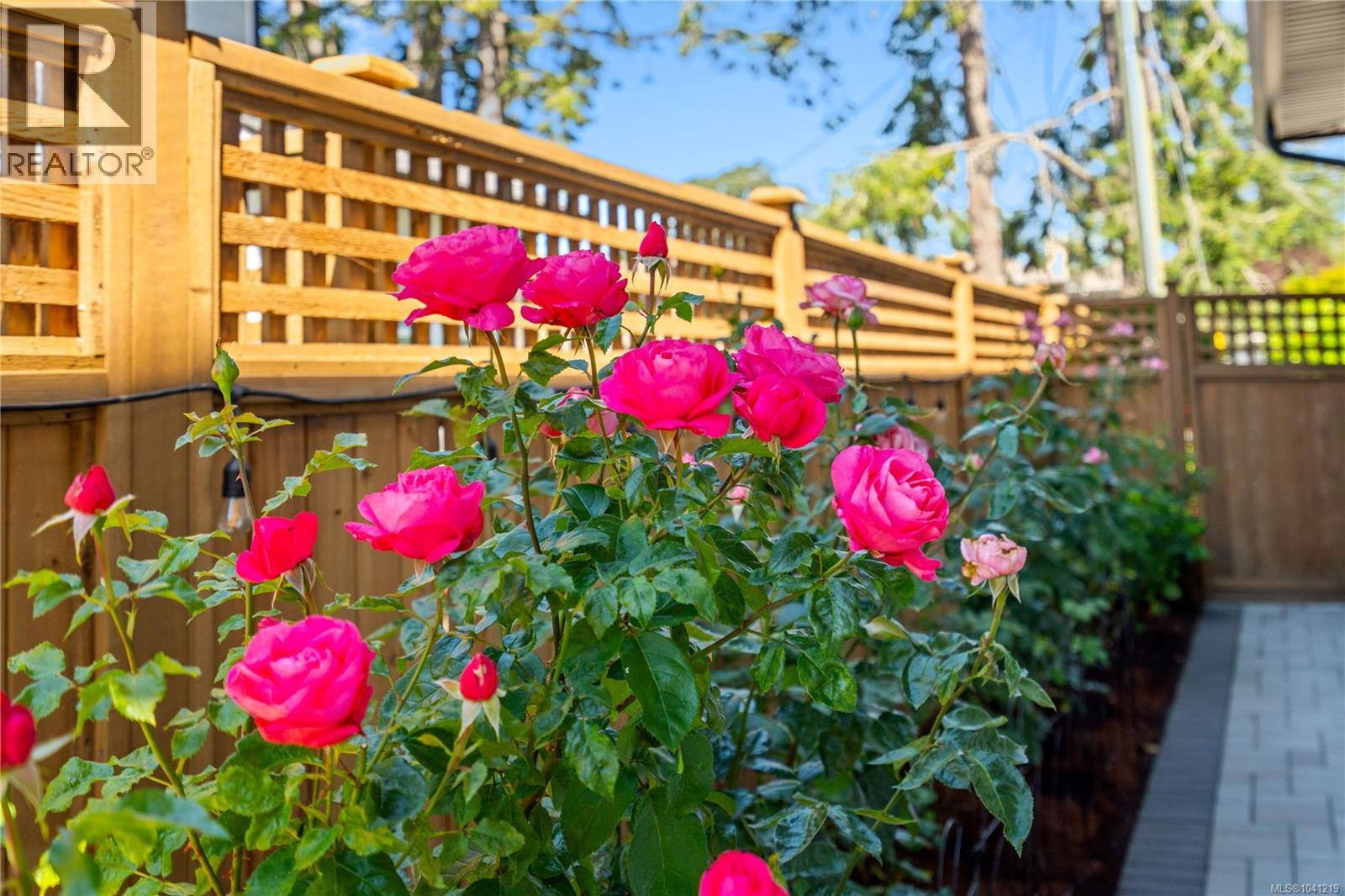 1183 Marchant Rd, Central Saanich