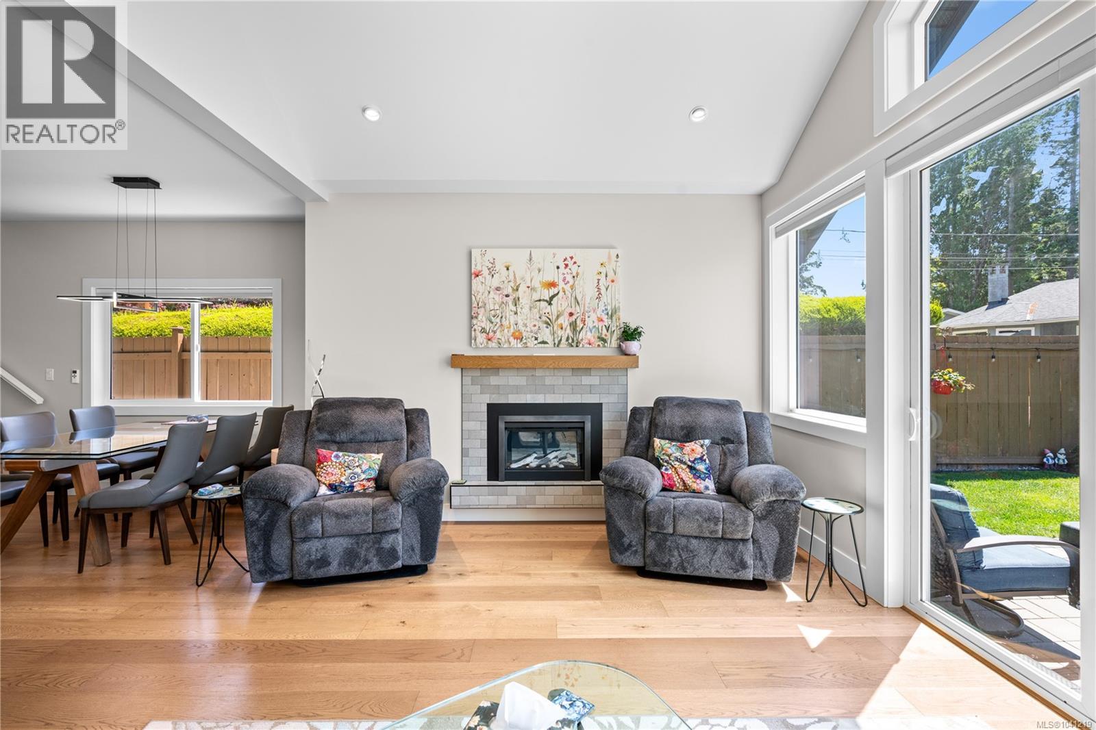 1183 Marchant Rd, Central Saanich