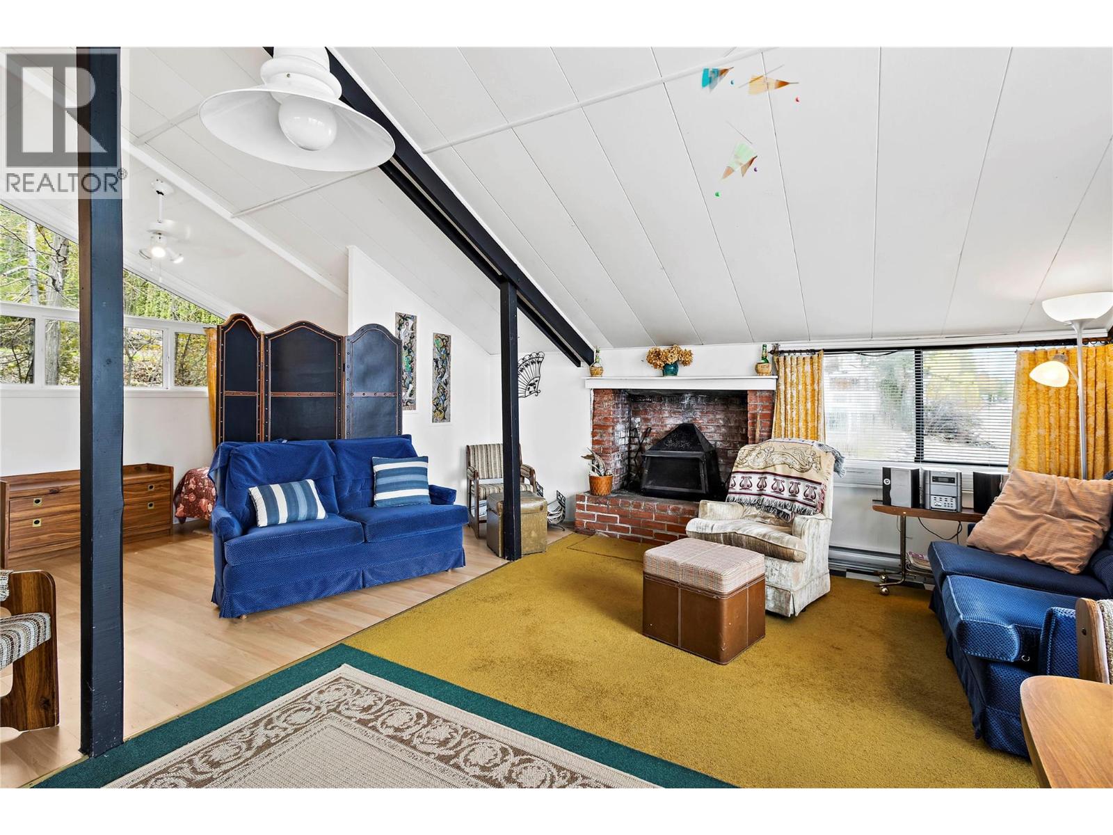 1665 Blind Bay Road - 18