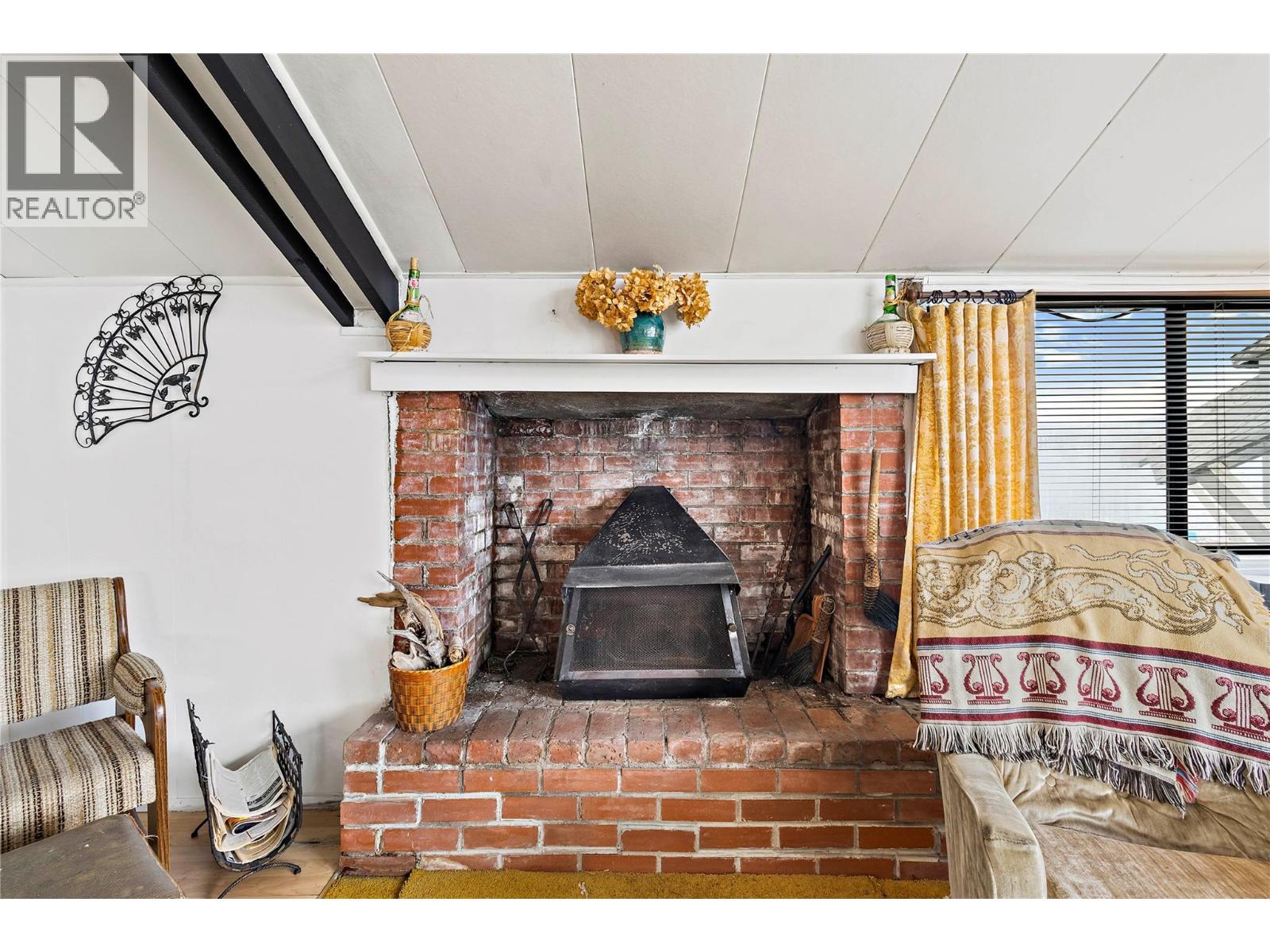 1665 Blind Bay Road - 17