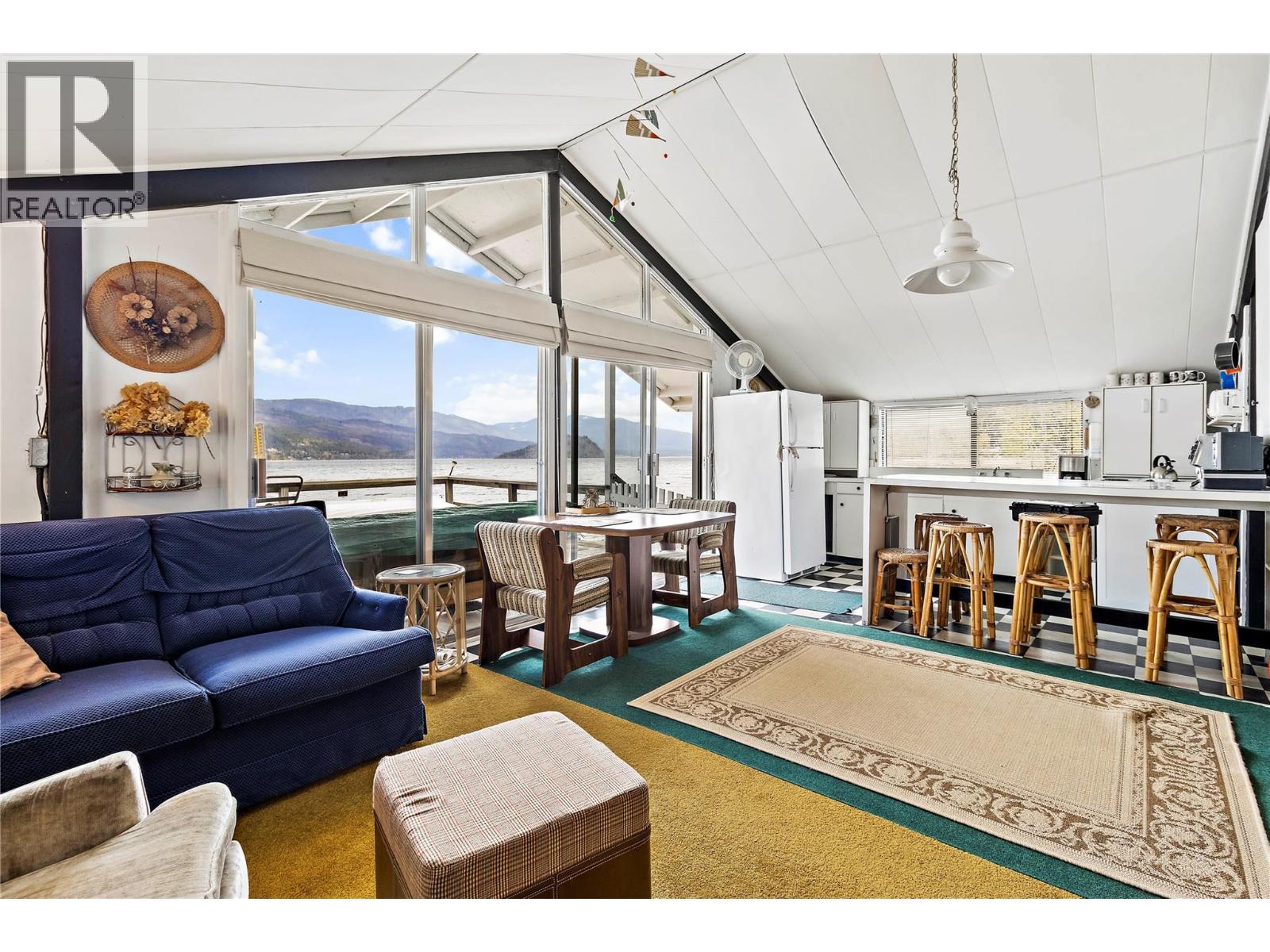 1665 Blind Bay Road - 12