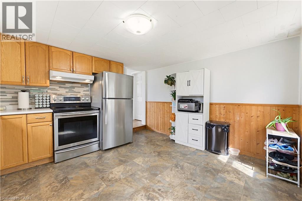 1390 MCKENZIE Road - 13