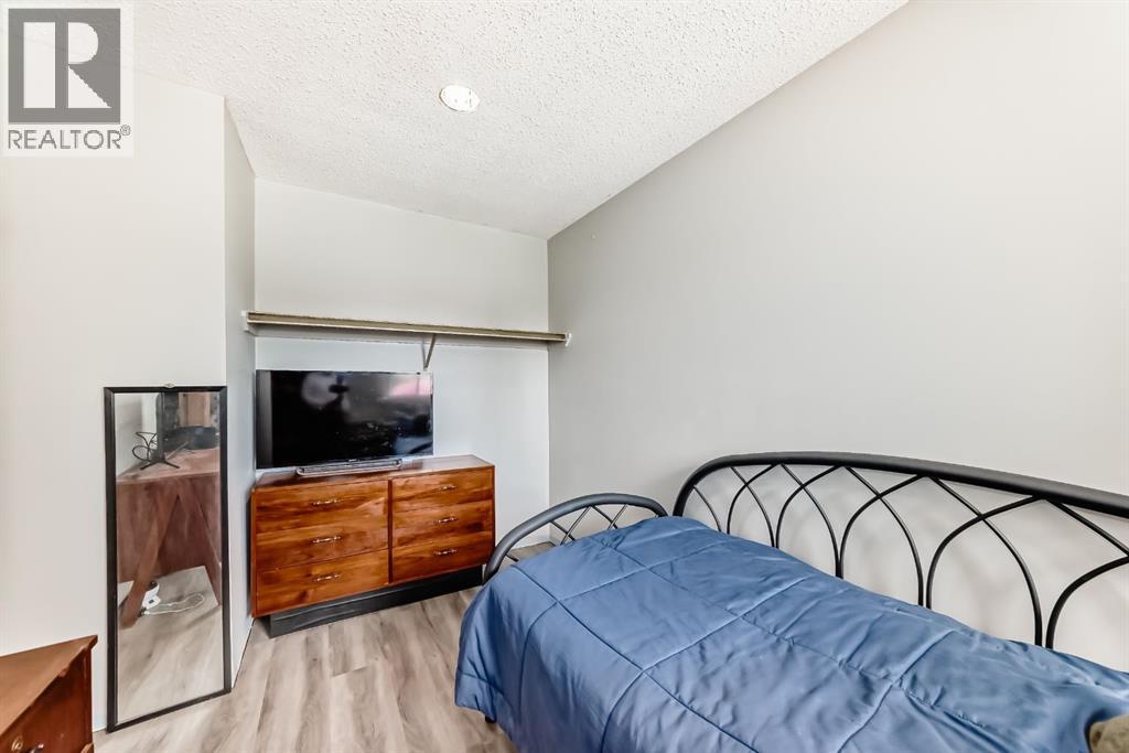 #409 2520 Palliser Drive SW - 23