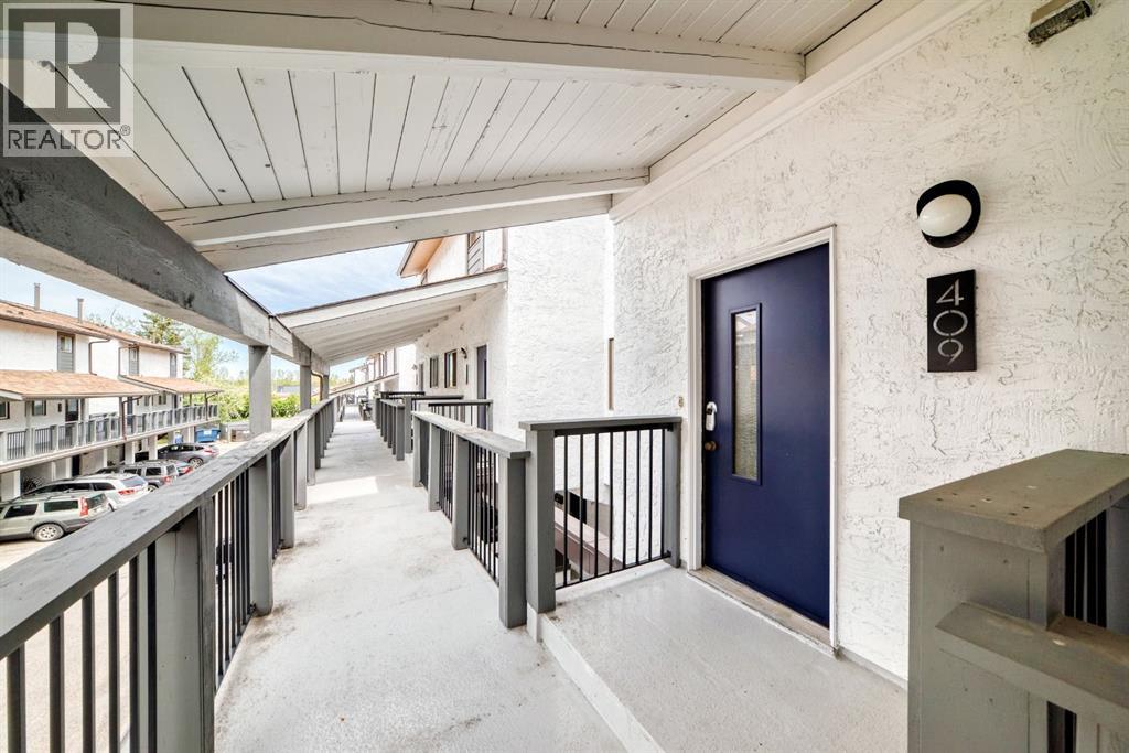 #409 2520 Palliser Drive SW - 30