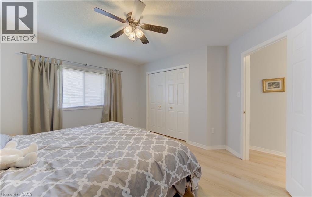 460 LANGLAW Drive - 15