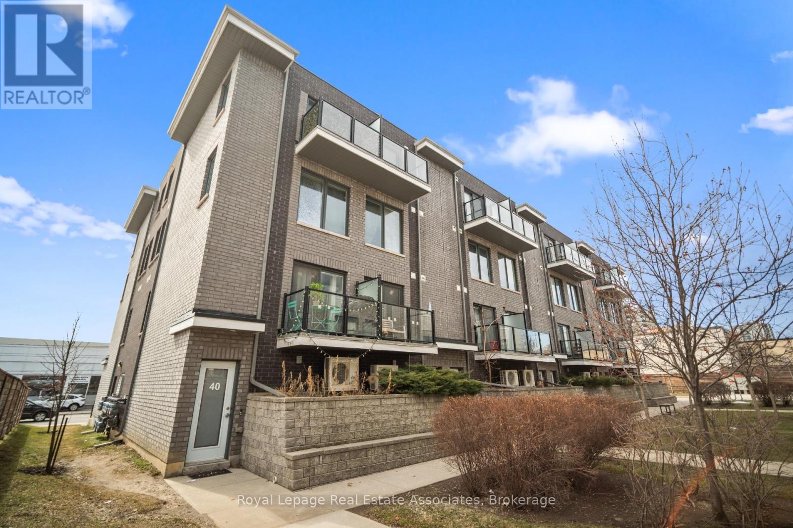 #40 2059 WESTON ROAD - 3