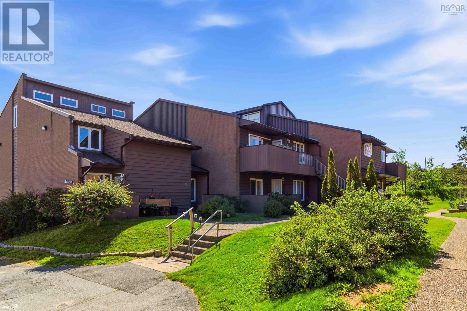 Property 2 of 36 of Unit 14 3 Rose Way