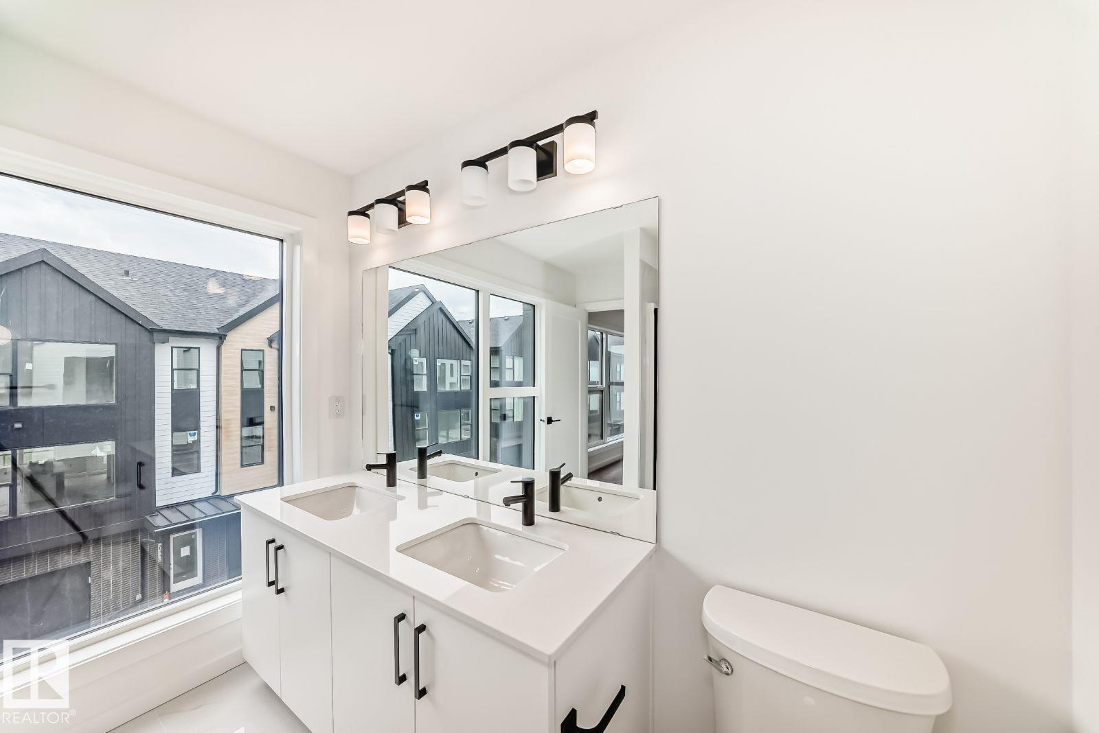 #68 5 Rondeau DR - 32