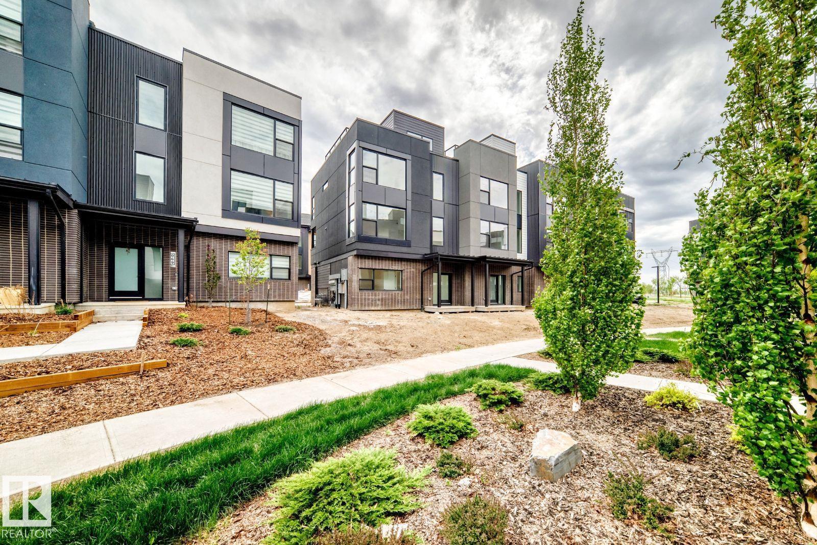 #68 5 Rondeau DR - 62