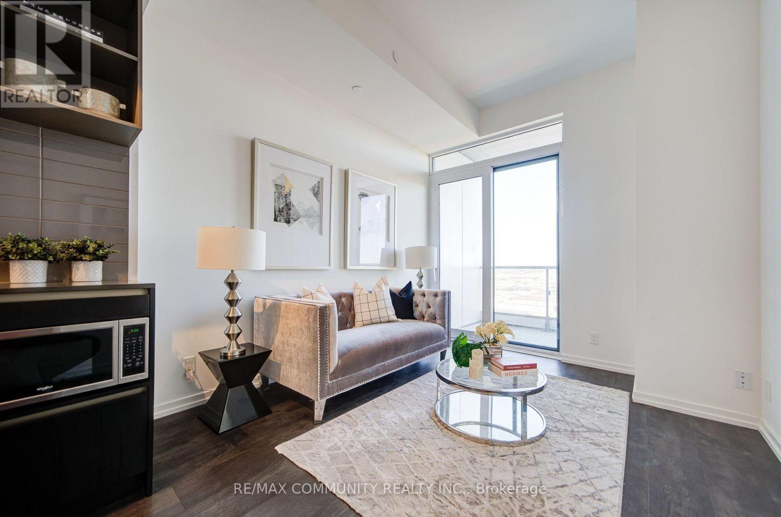 #1712 1000 PORTAGE PARKWAY - 7