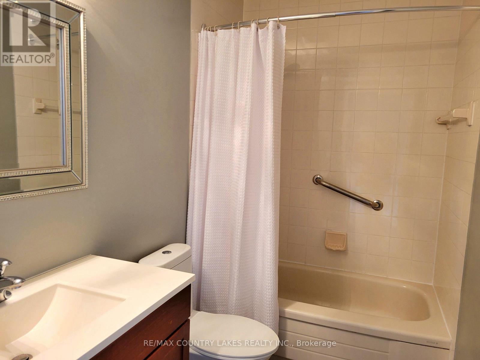 #35 21 LAGUNA PARKWAY - 20