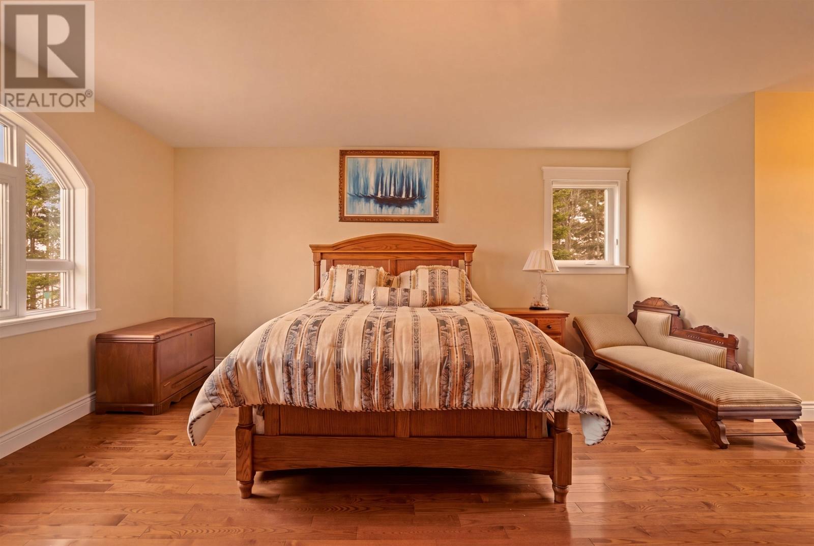 110 Alexander Crescent - 24