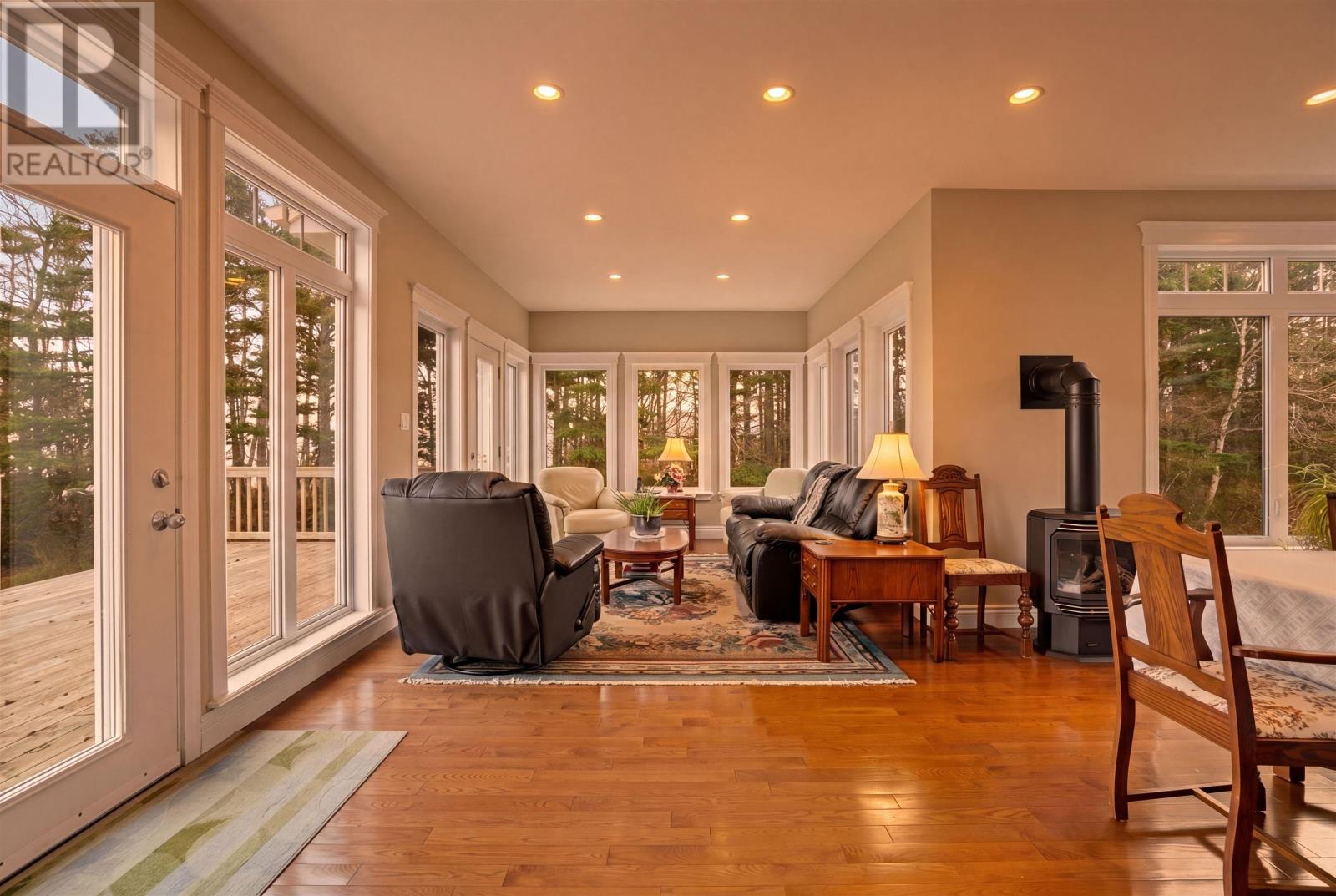 110 Alexander Crescent - 5