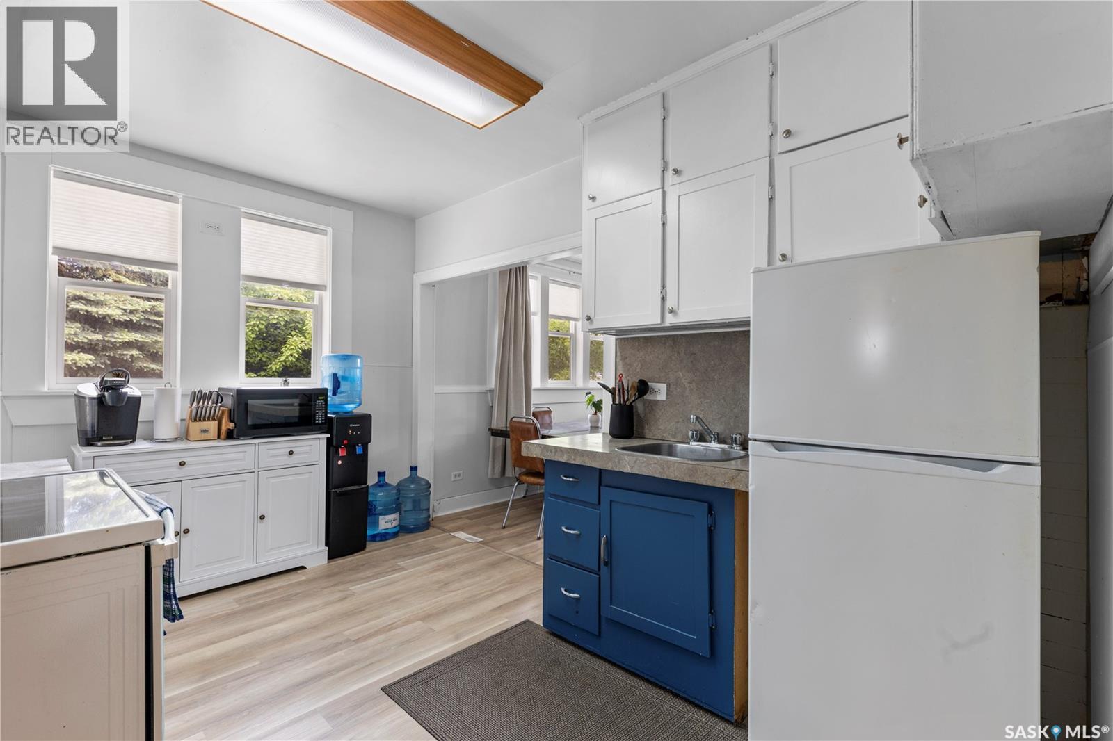 219 Margaret STREET - 4