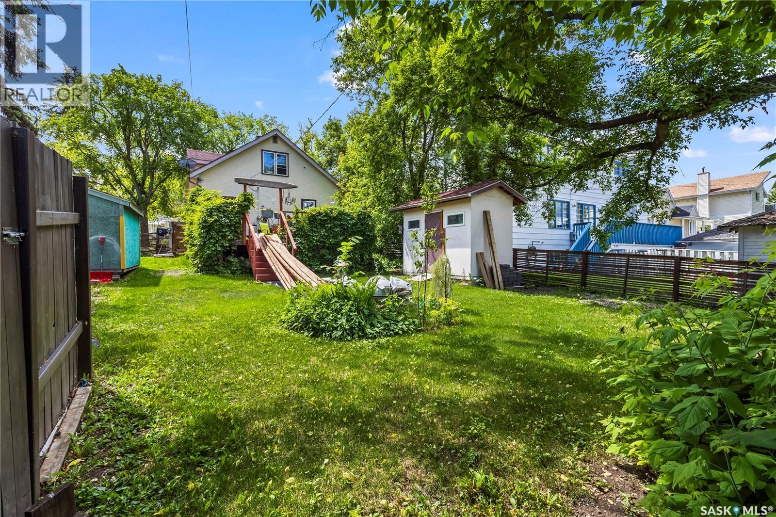 616 20th STREET W - 26