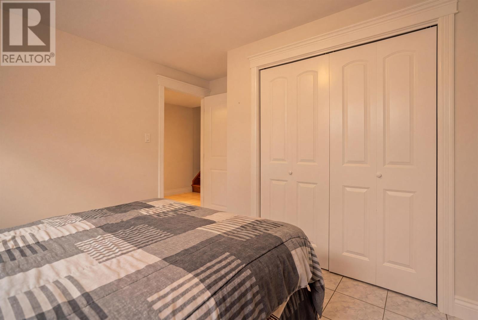 110 Alexander Crescent - 37