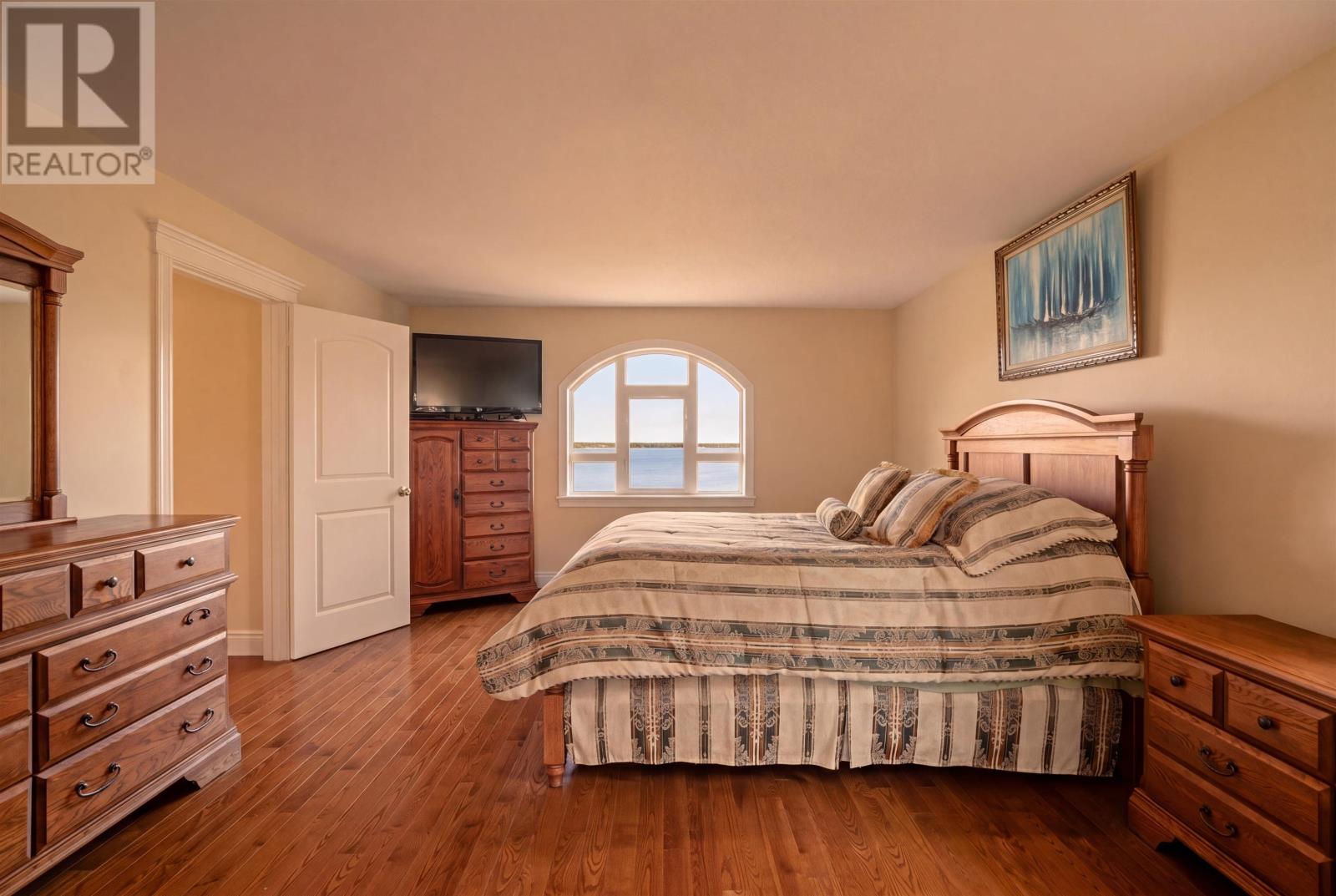 110 Alexander Crescent - 26