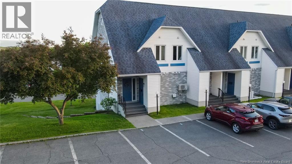 20 Du Bourg Avenue - 1