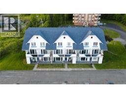 20 Du Bourg Avenue, Edmundston, NB E3V4C5 Photo 8