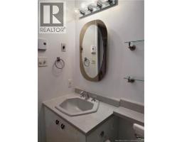 20 Du Bourg Avenue, Edmundston, NB E3V4C5 Photo 25