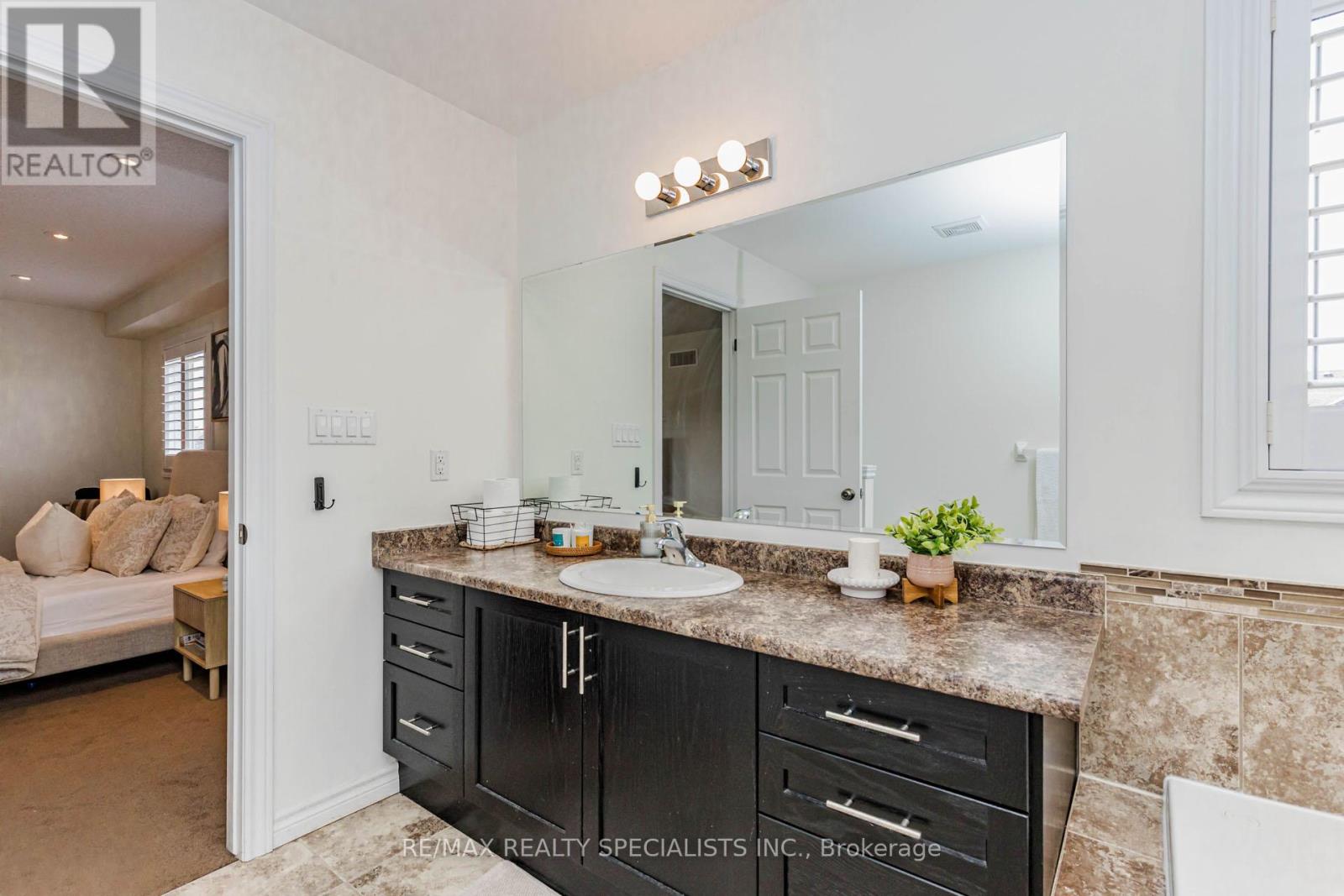 117 NORMA CRESCENT - 22