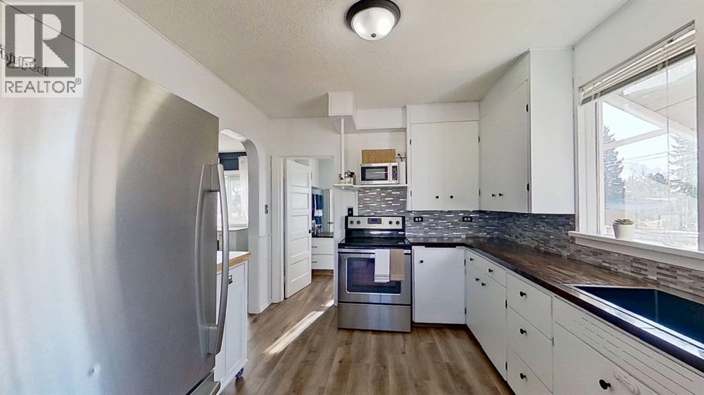 5501 51 Street - 13