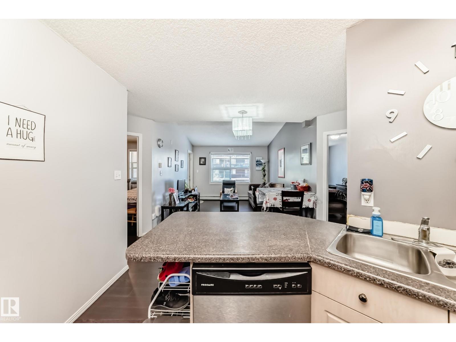 #422 12838 65 ST NW - 14