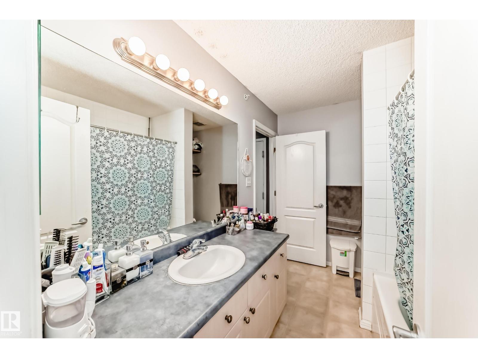 #422 12838 65 ST NW - 24