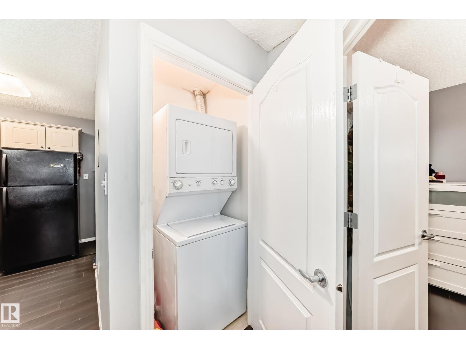 #422 12838 65 ST NW - 27