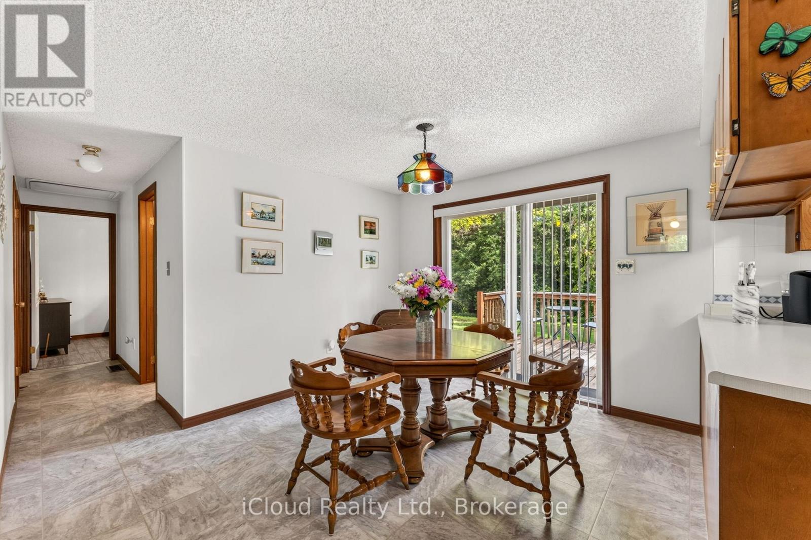 20 MACTAVESH CRESCENT - 8