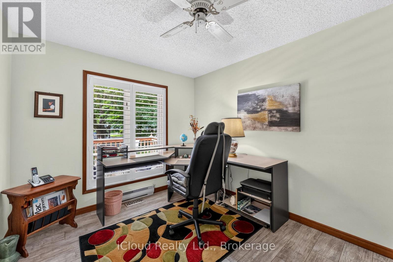 20 MACTAVESH CRESCENT - 7