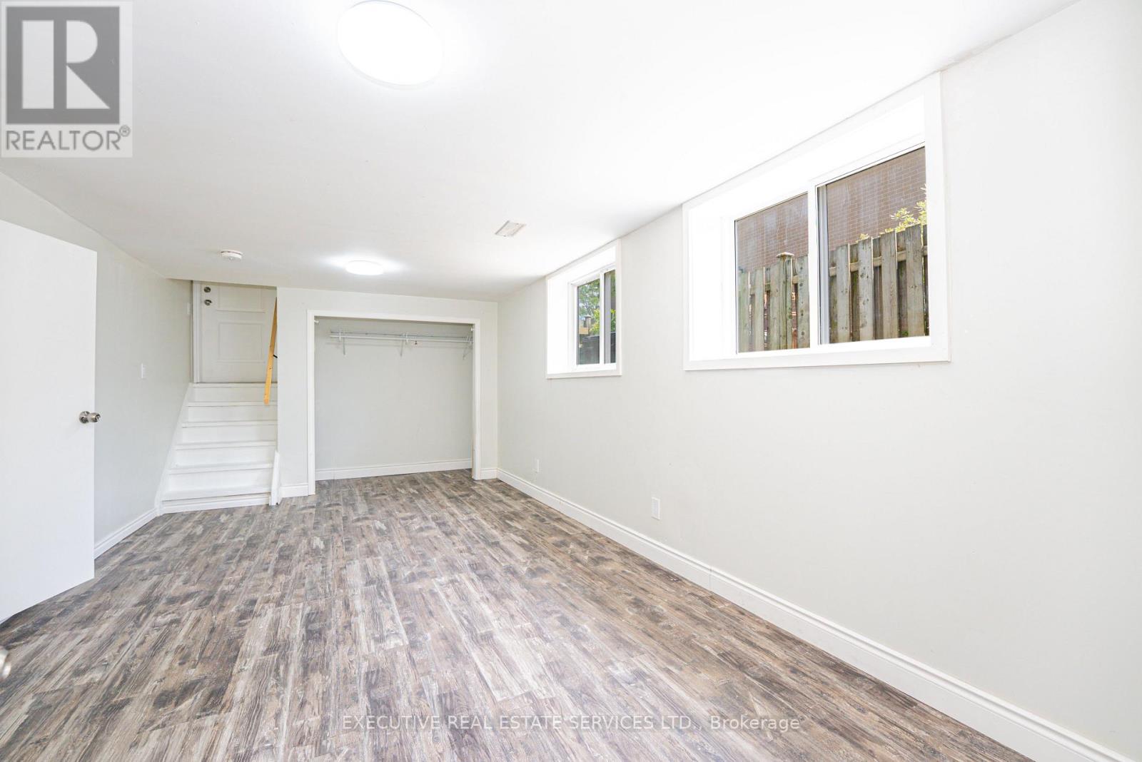 77 OVERLEA DRIVE - 30