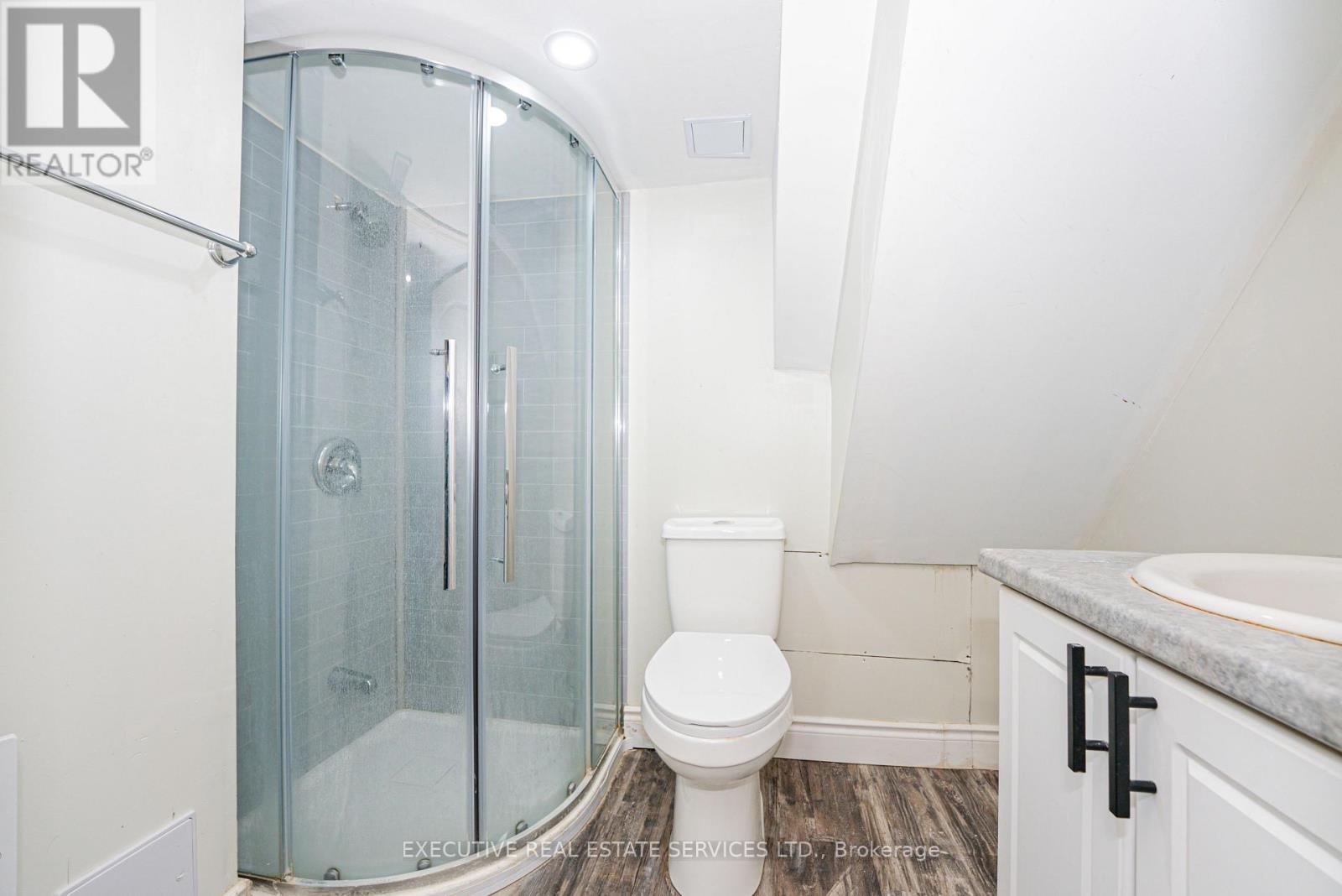 77 OVERLEA DRIVE - 35