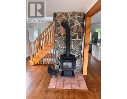 1096 Lois Lane, Minden Hills, ON K0M2L1 Photo 16