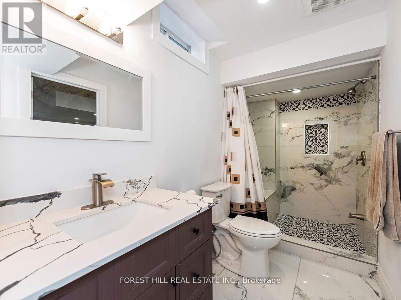 488 LINDEN DRIVE - 32