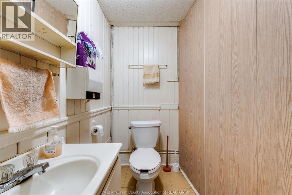 2330-2334 McDougall - 24