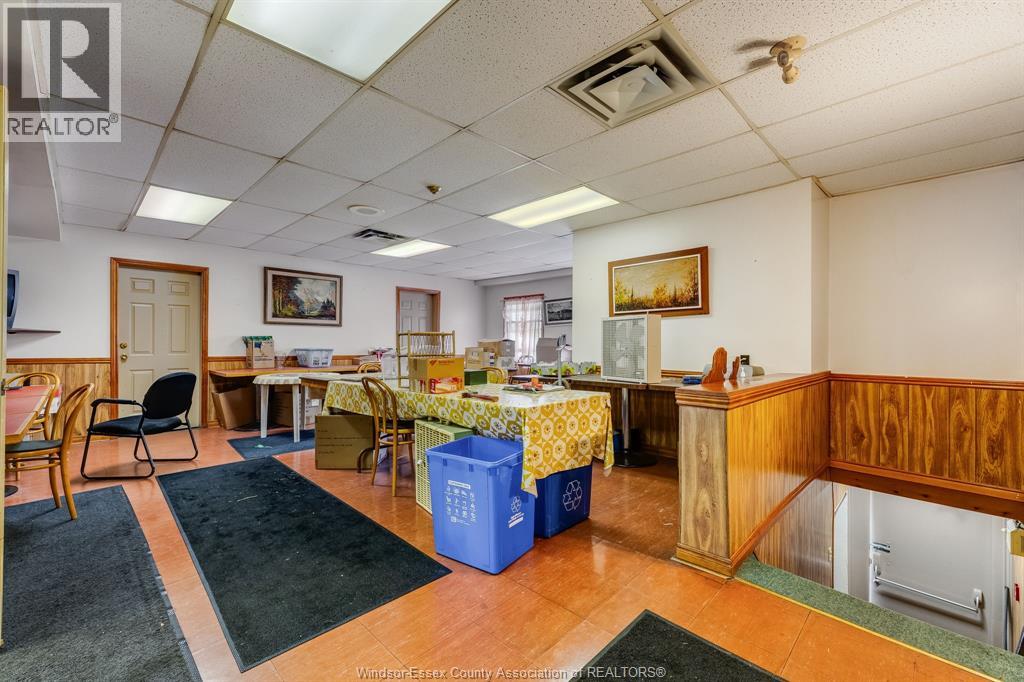 2330-2334 McDougall - 26