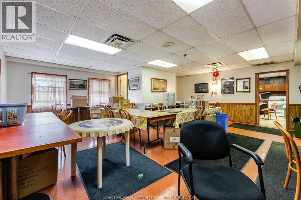 2330-2334 McDougall - 36