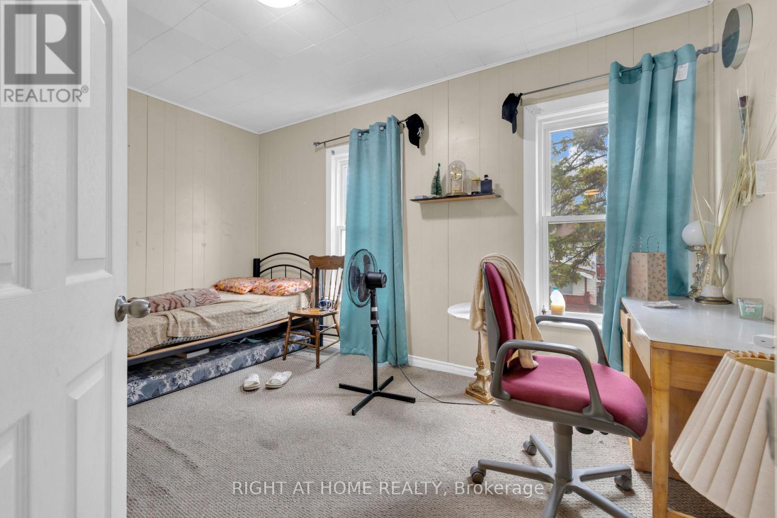 227 BRIDGE AVENUE - 10